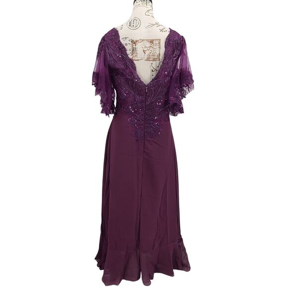 Mother of the Bride Asymmetrical formal Gown Embroidered floral bodice Size 16W - Picture 3 of 16